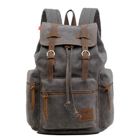 Mochila Masculina de Lona e Detalhes em Couro Legítimo Trip Class