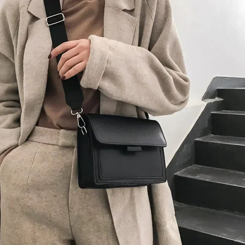 Bolsa Feminina Eleganza